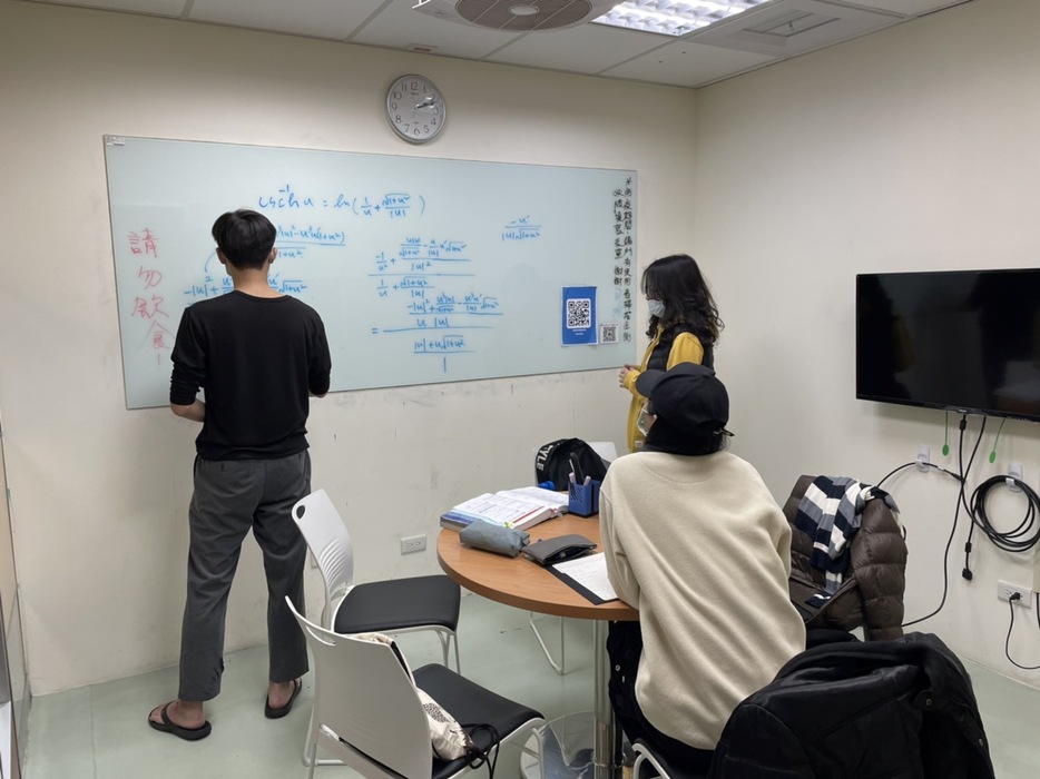 台科大伴讀制度協助提升學業成績 微積分、統計學最熱門圖片
